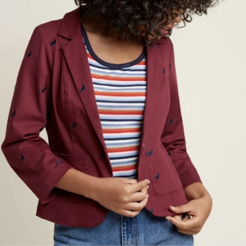 ModCloth Gold Label Cotton Legendary Lifestyle Blazer Maroon Cat Size L
